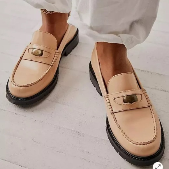 NEW Free People Liv Leather Cream Block Heels Slip on Loafer Sz 40 US 10 Preppy - Picture 2 of 10